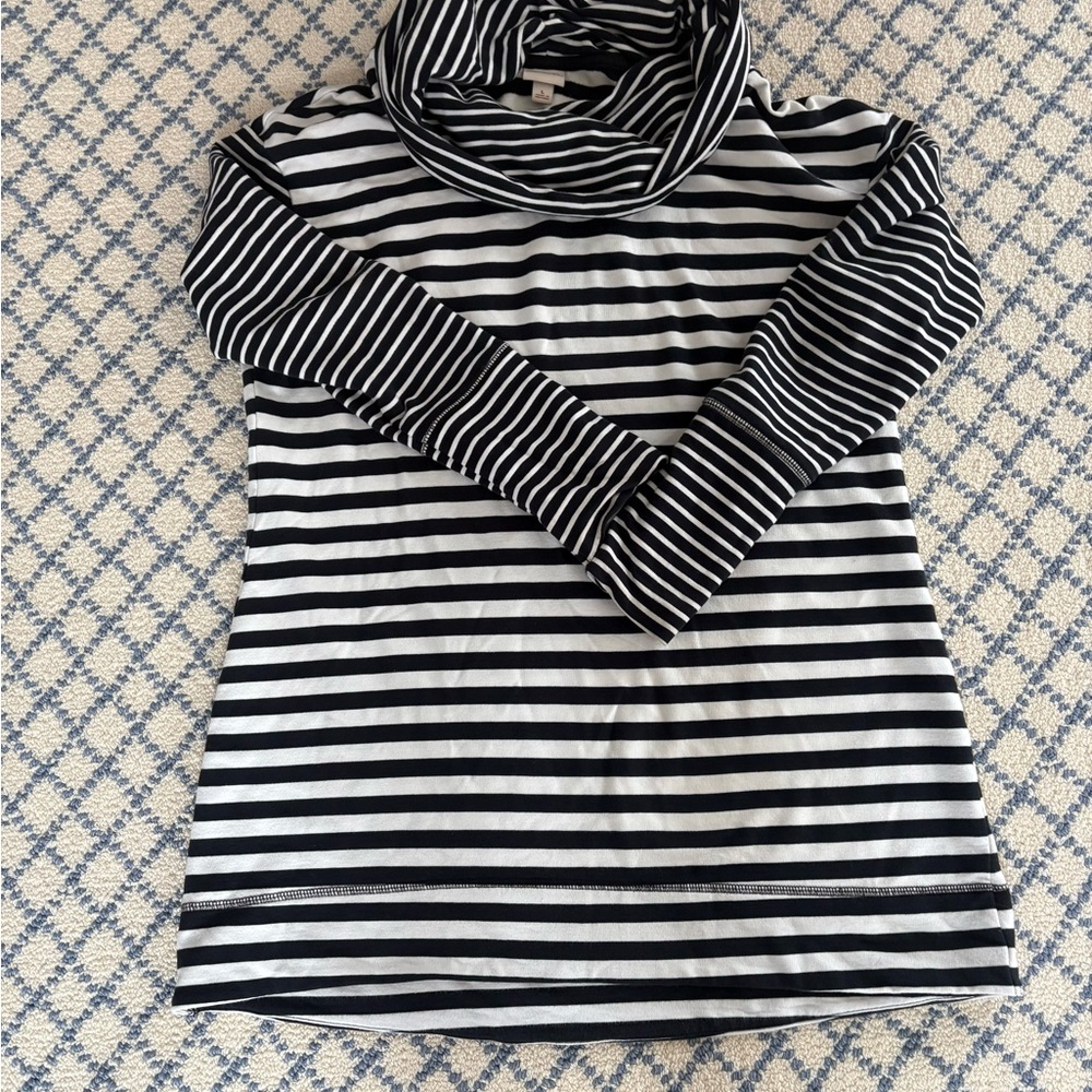 Striped Black and White Women's Top